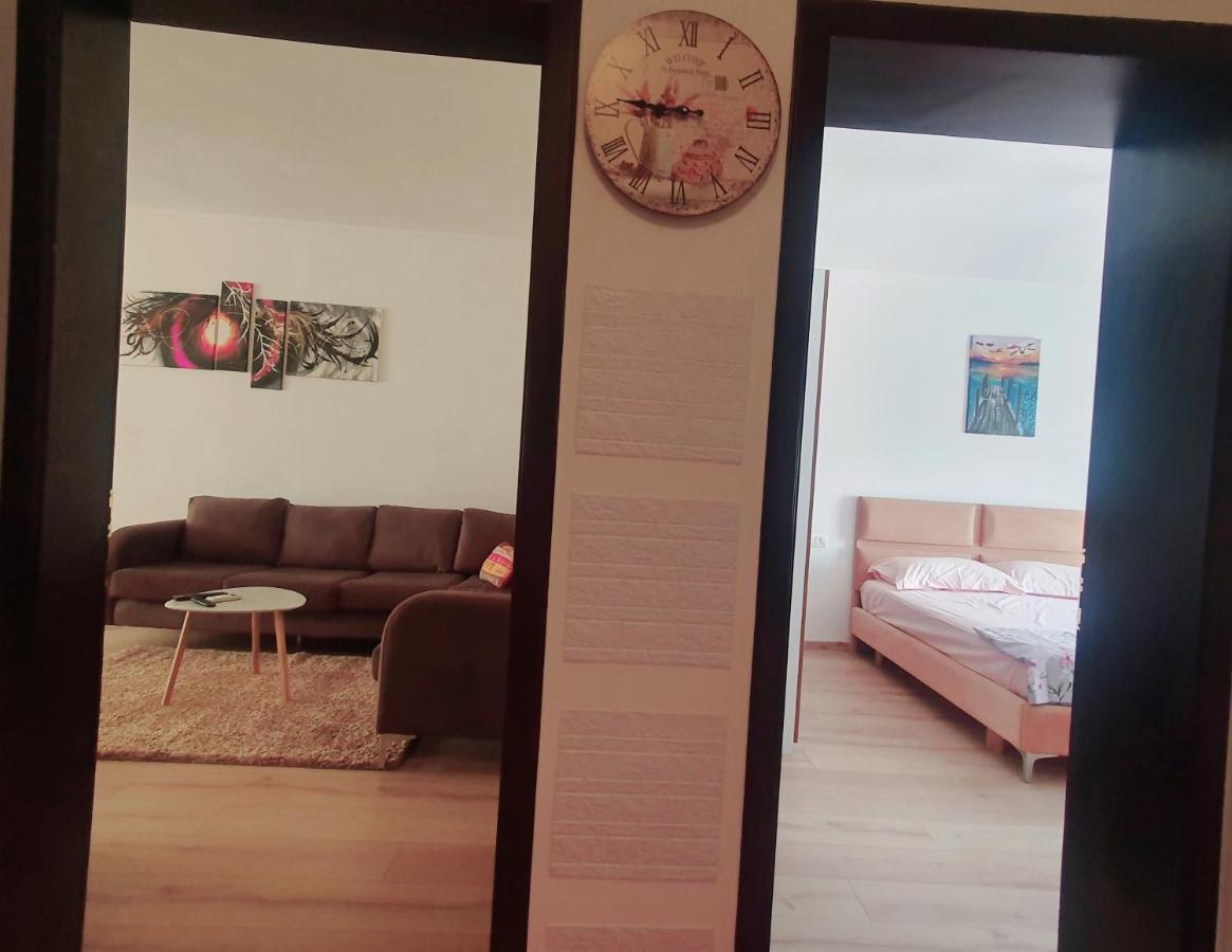 Apartment In The Heart Of Tirana , Bllok المظهر الخارجي الصورة